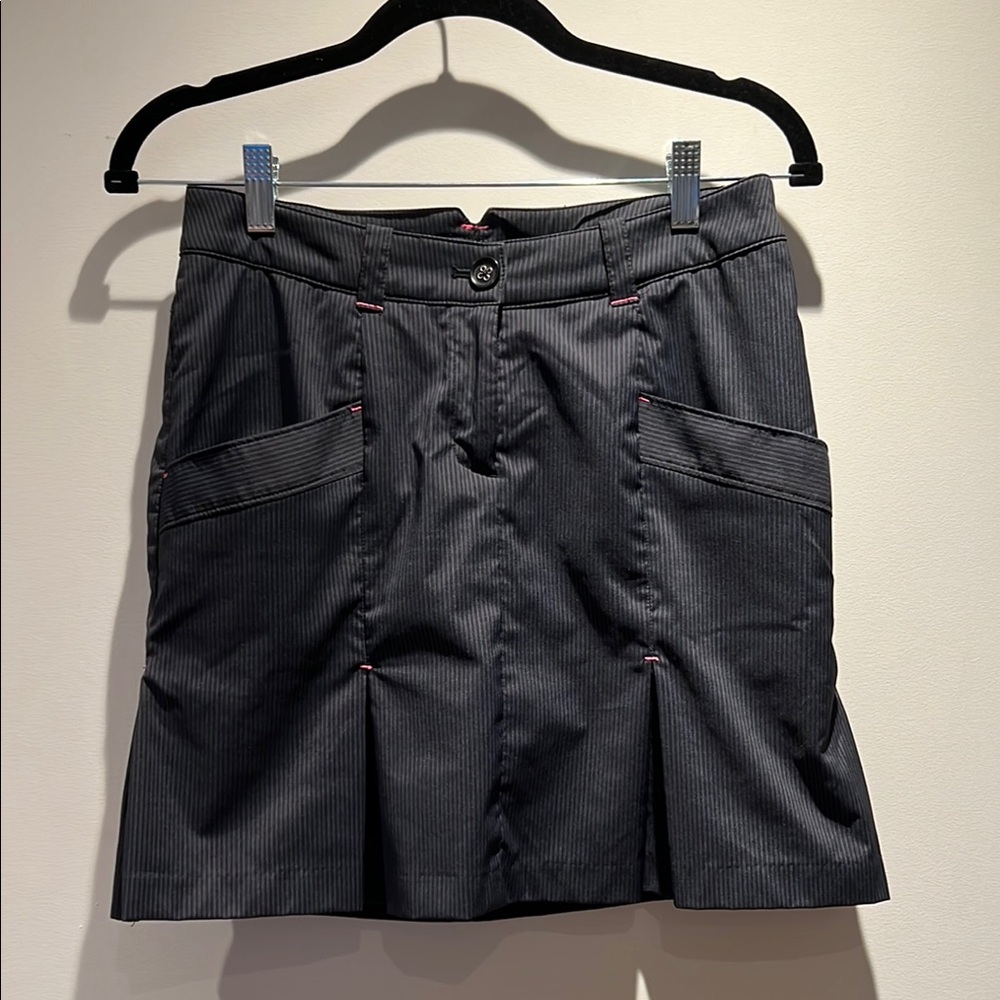 NIKE Golf Skirt with Front Bottom Pleats